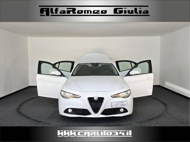 Alfa Romeo Giulia 2.2 t Business Launch Edition 150cv