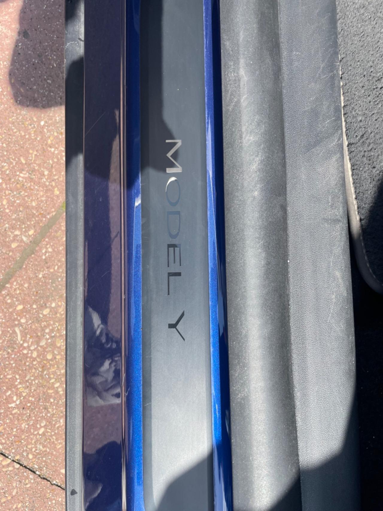Tesla Model Y Model Y Long Range AWD