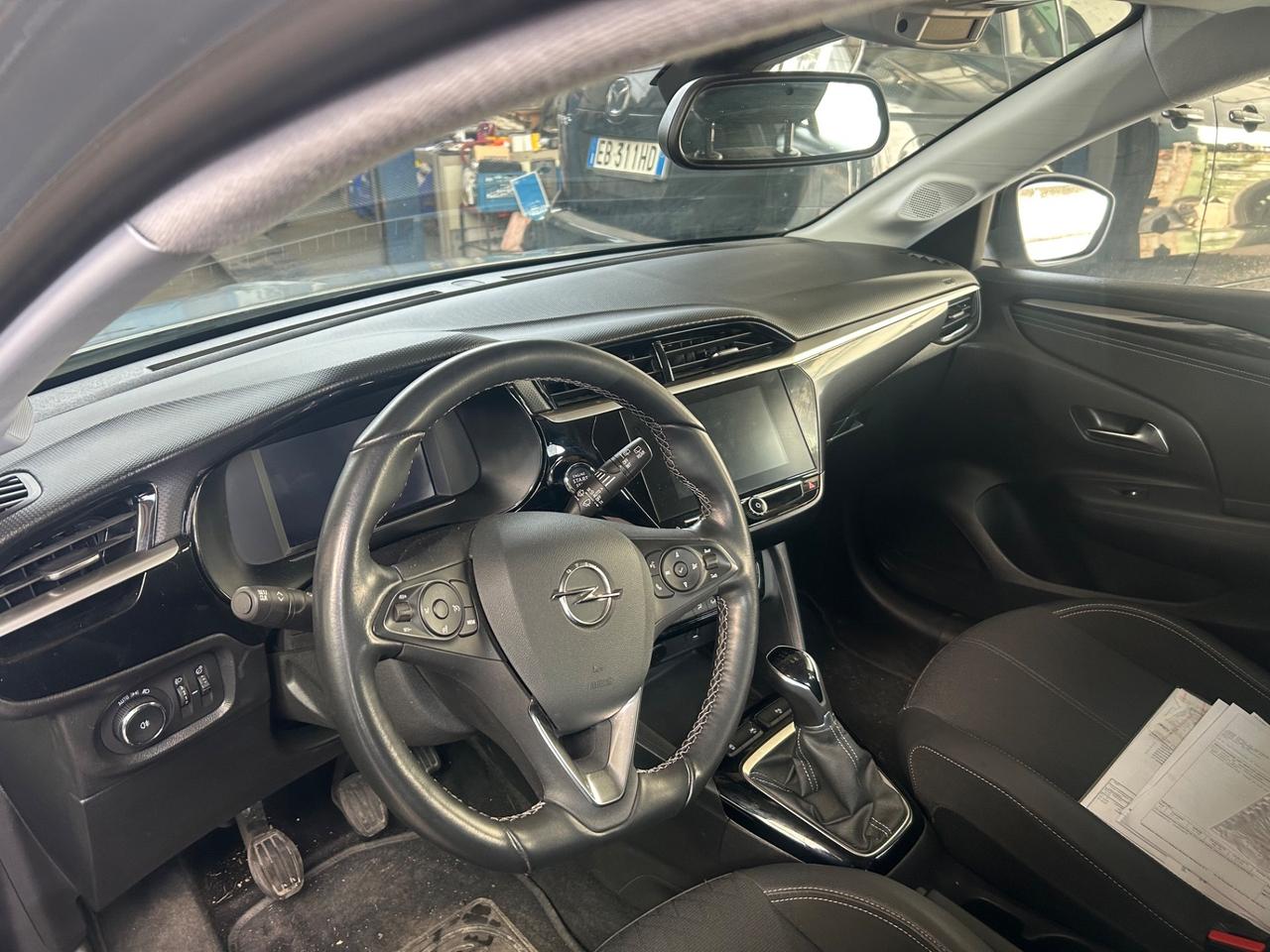 Opel Corsa 1.2 Elegance