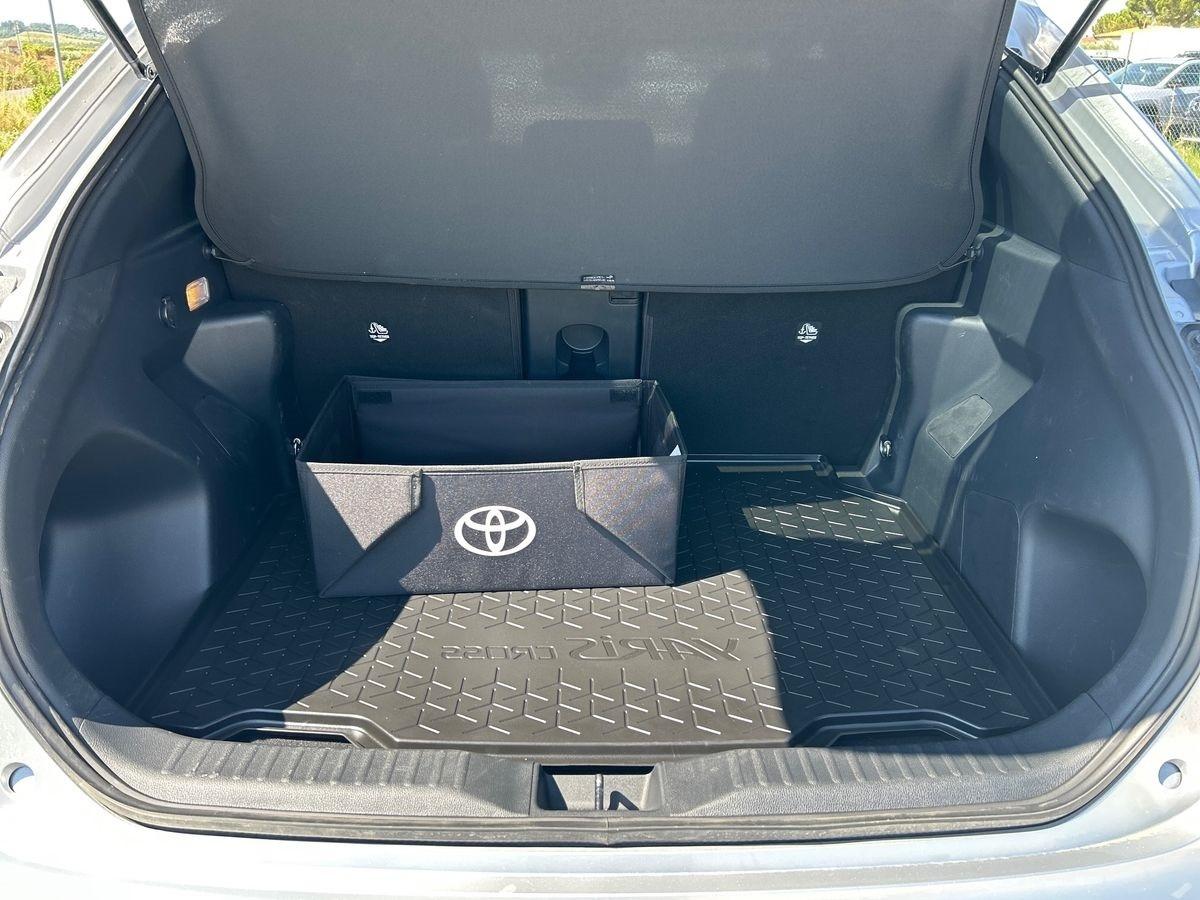 TOYOTA Yaris Cross 2021 - Yaris Cross 1.5h Lounge fwd 130cv e-cvt