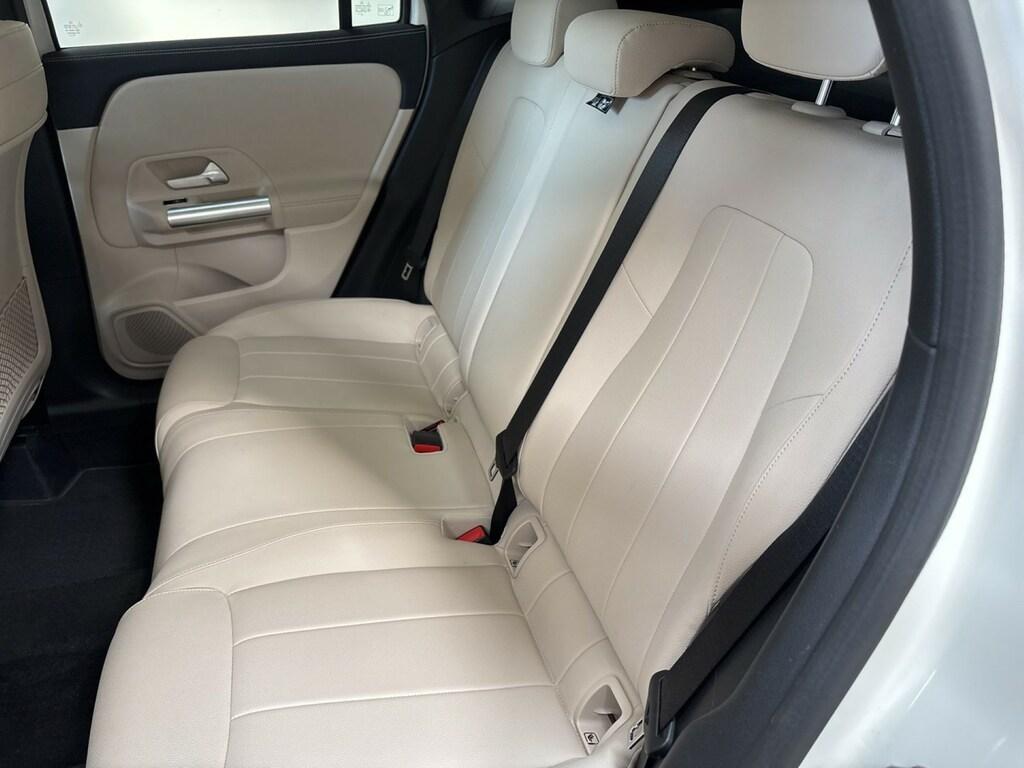 Mercedes GLA 200 200 D Sport Plus 8G-DCT