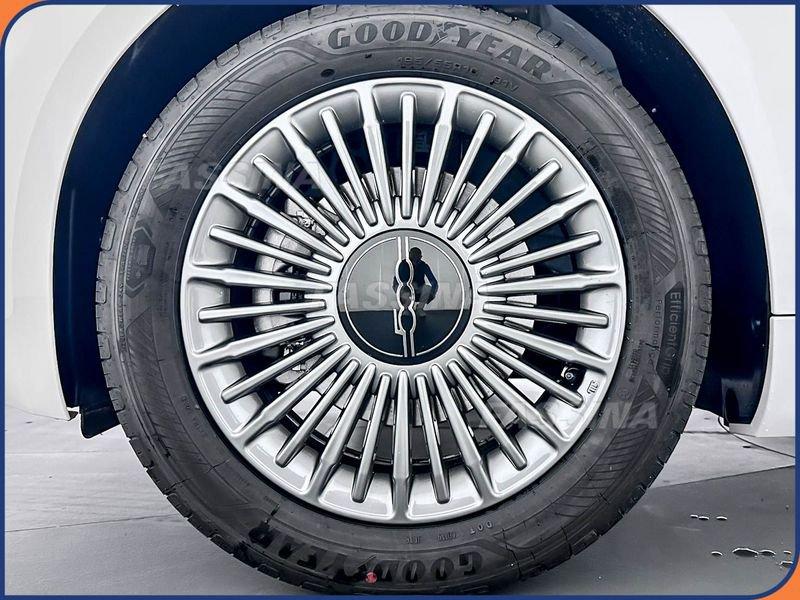 FIAT 500 500 1.0 hybrid Torino Hatchback 65cv