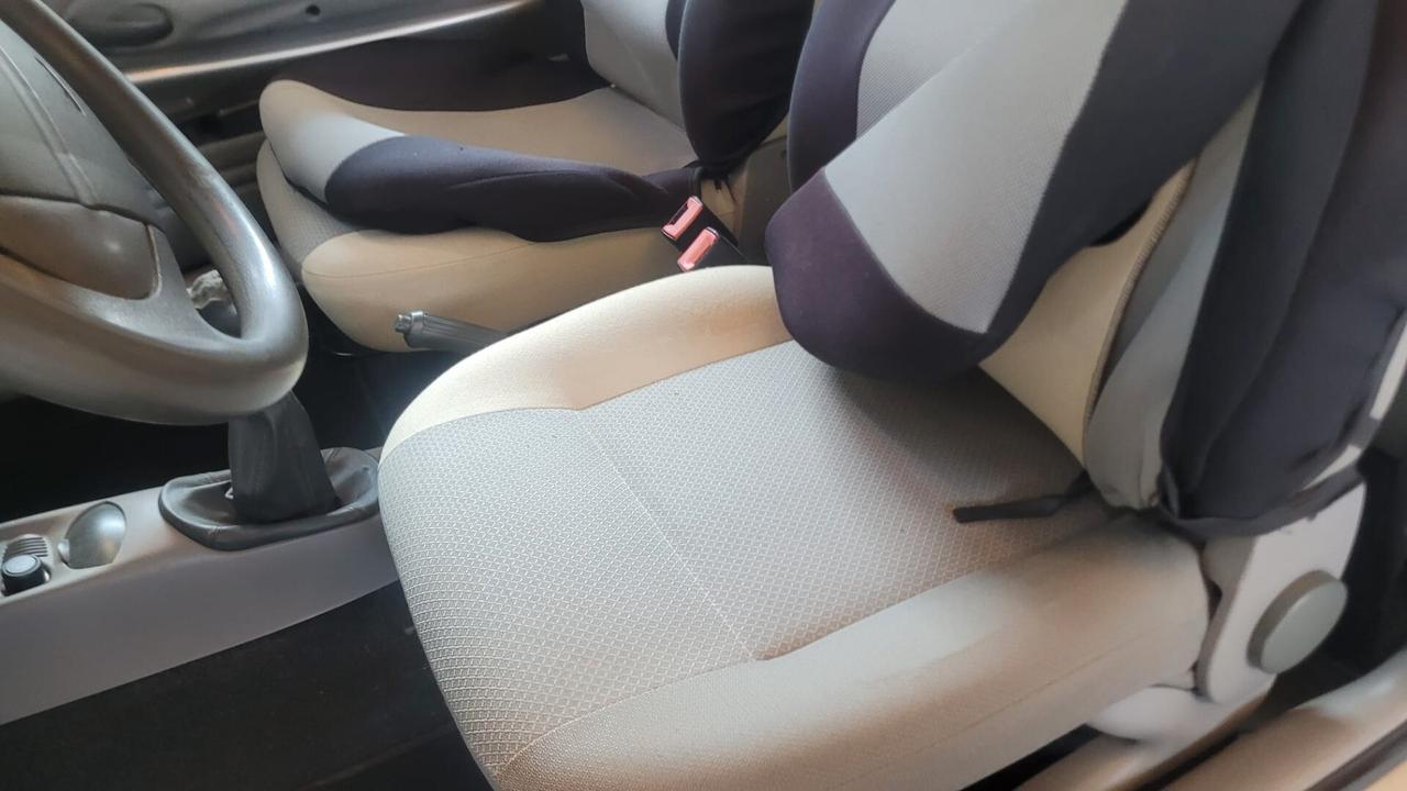 Fiat 600 ARIA CONDIZIONATA SERVOSTERZO VETRI ELETTRICI