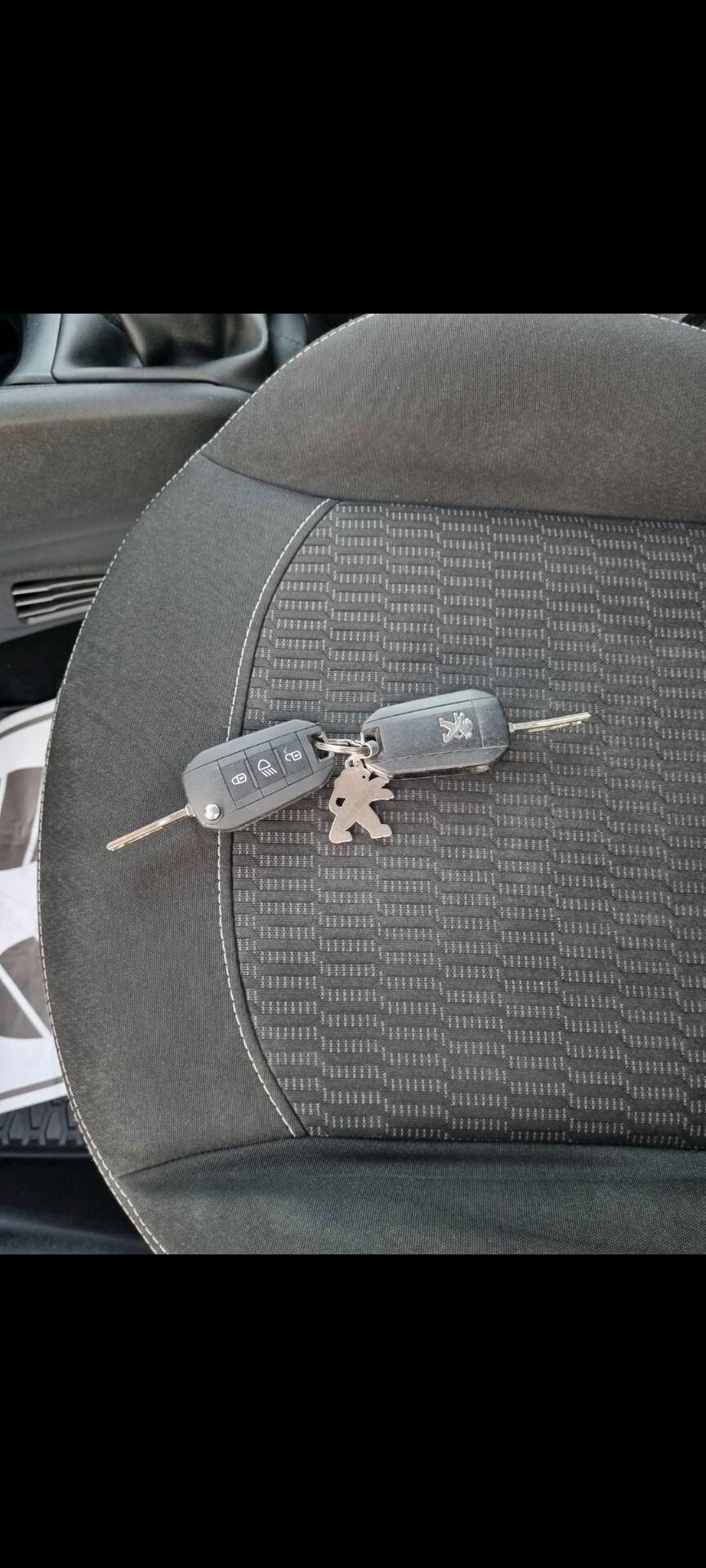 Peugeot 208 1.6 diesel 2018 km 87500