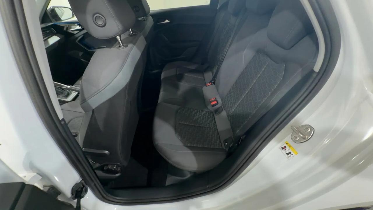 Audi A1 SPB 30 TFSI S tronic line edition