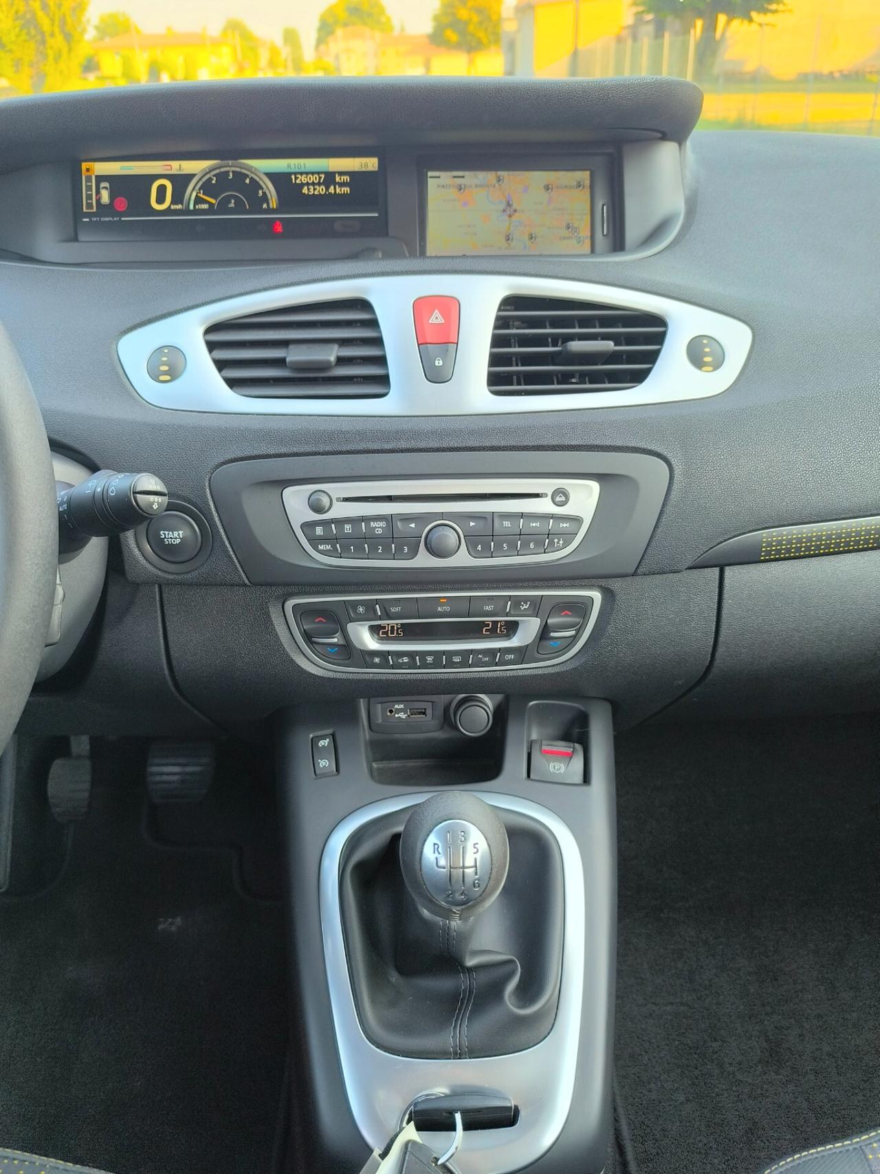 Renault Scenic Scénic X-Mod 1.5 dCi 110CV Luxe