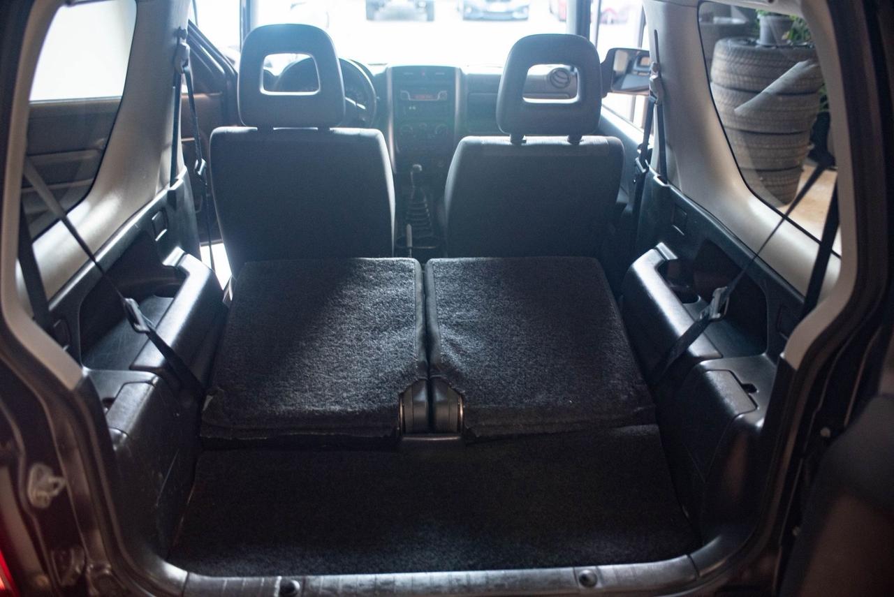 Suzuki Jimny 1.3i 16V cat 4WD JLX