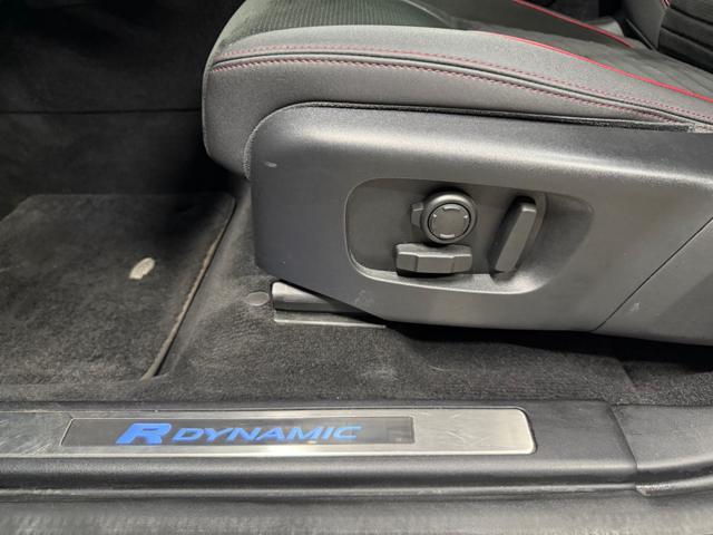 LAND ROVER Discovery Sport 2.0 TD4 180 CV AWD Auto R-Dynamic HSE