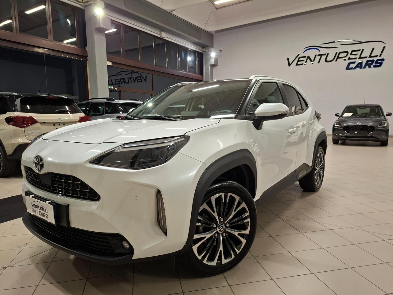 Toyota Yaris Cross 1.5 Hybrid E-CVT AWD-i Lounge