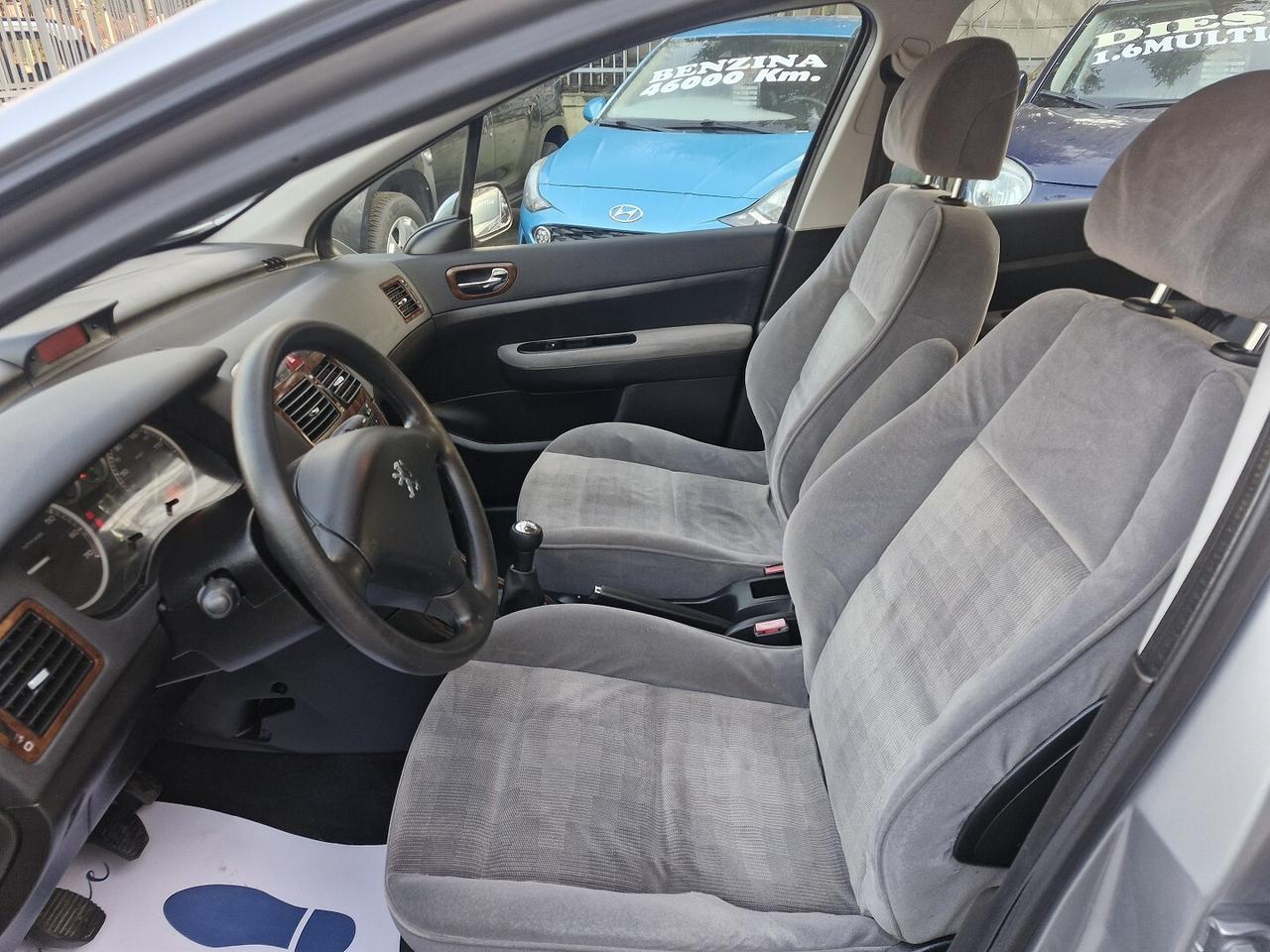 PEUGEOT 307 1.6 BENZINA 109CV