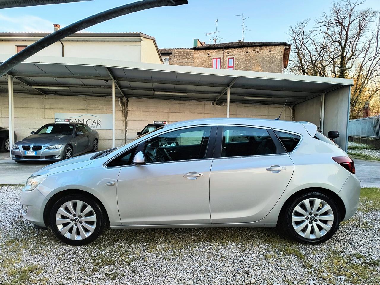 Opel Astra 1.3 CDTI 95CV 5 porte Cosmo