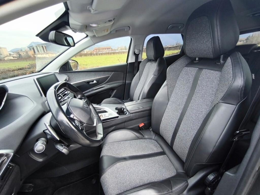 PEUGEOT 3008 1,6 BLUEHDI GT LINE – CAMBIO AUTOMATICO