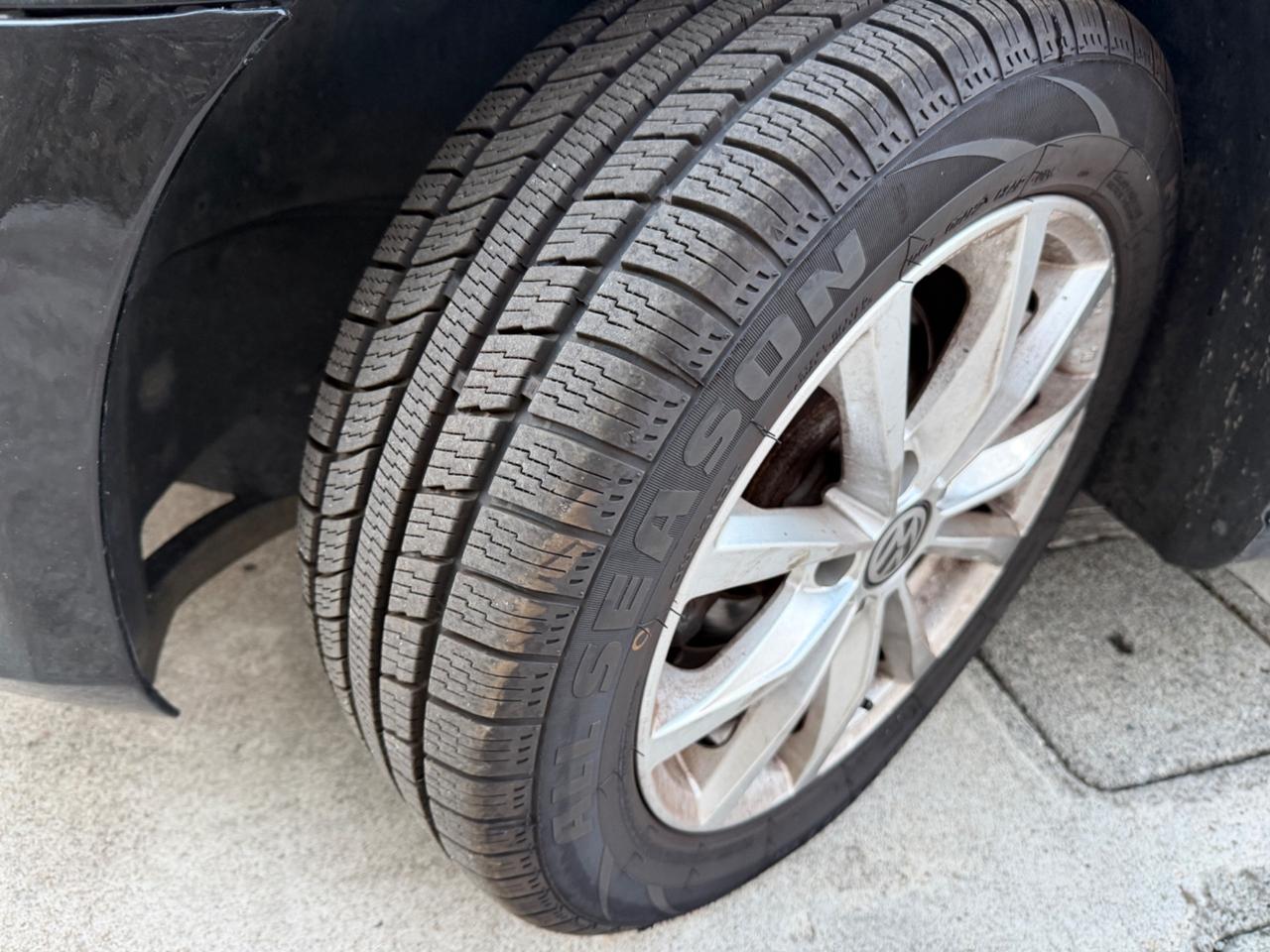 VW GOLF VI 1.4 TSI BENZINA EURO5B 80CV NEOPATENTATI