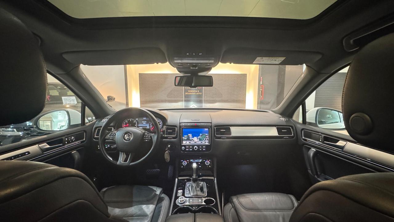 VOLKSWAGEN TOUAREG 3.0D 204CV - 2014
