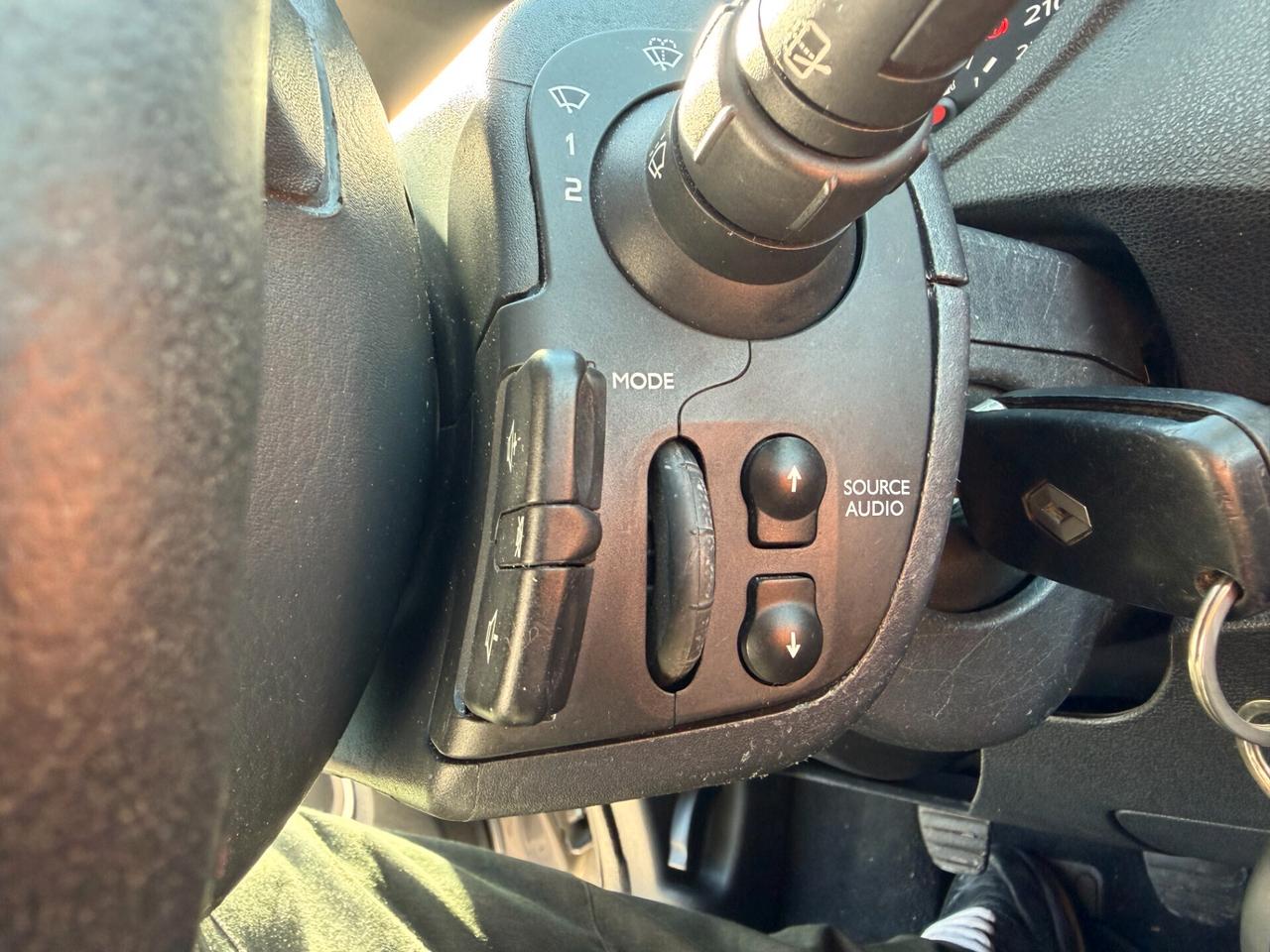 RENAULT CLIO 2010 1.2 BENZINA/GPL 75 CV *TAGLIANDATA