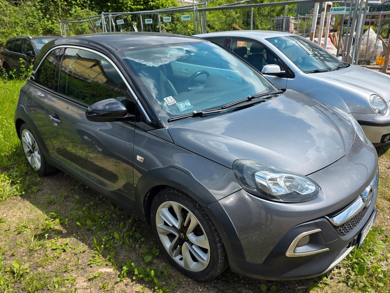 Opel Adam 1.2 70 CV anno 2016 90.000km