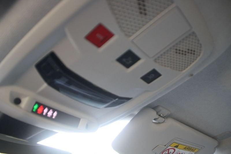 FIAT 600 1.2 Hybrid 110cv La Prima