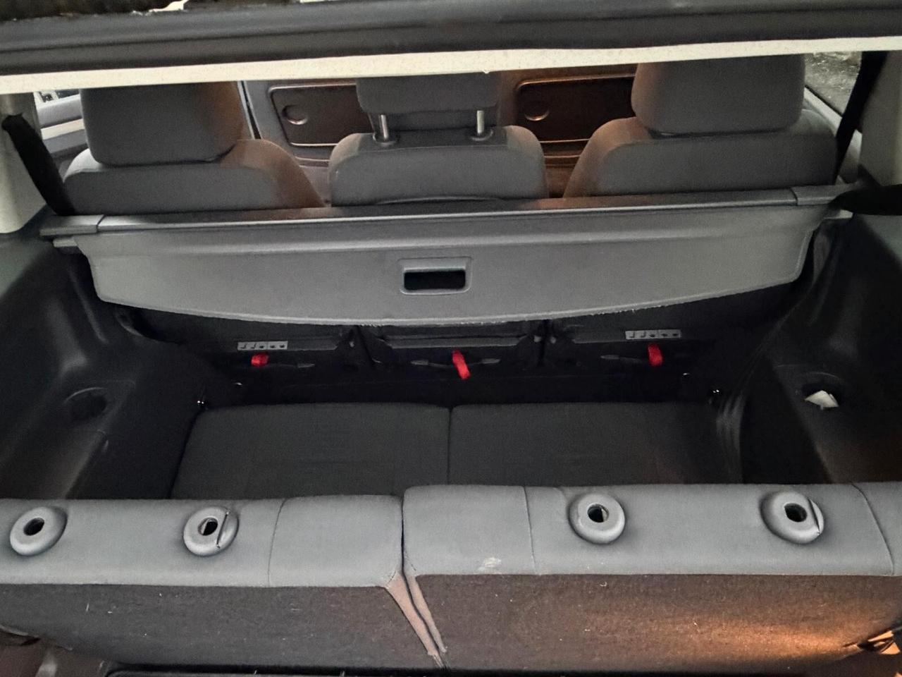 Volkswagen Touran 2.0 TDI DPF DSG Trendline