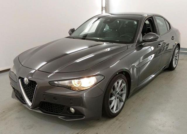 ALFA ROMEO Giulia 2.2 Turbodiesel 150 CV AT8 Super