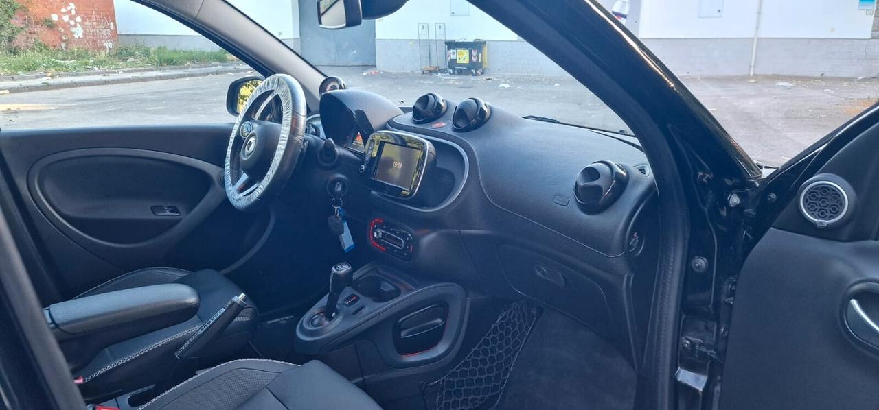 Smart ForFour 90 0.9 Turbo twinamic Brabus Style