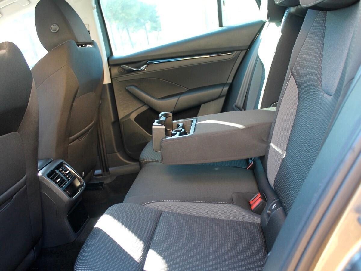 Skoda Octavia 2.0 TDI EVO SCR DSG Wagon Executive