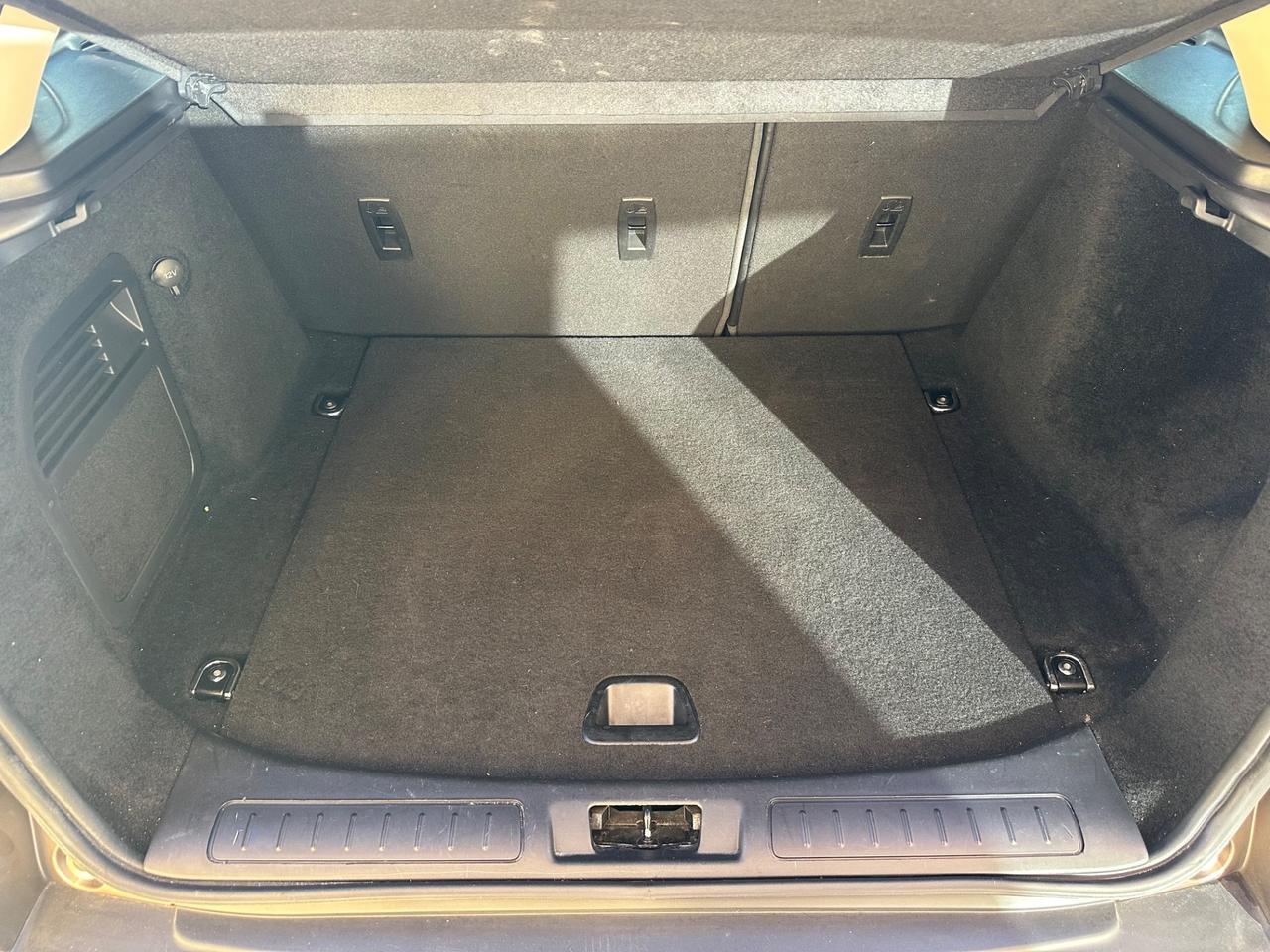 Land Rover Range Evoque 2.2 TD4 5p. Dynamic 2015