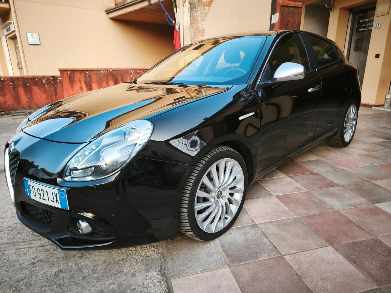 Alfa Romeo Giulietta 1.6 JTDm-2 120 CV Distinctive