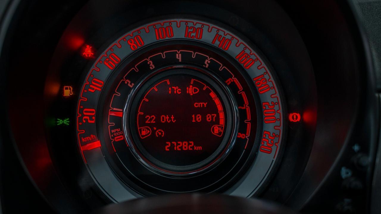 Fiat 500 1.0 HYBRID DOLCEVITA 70 CV LED TETTO P. CARPLAY FULL OPTIONAL