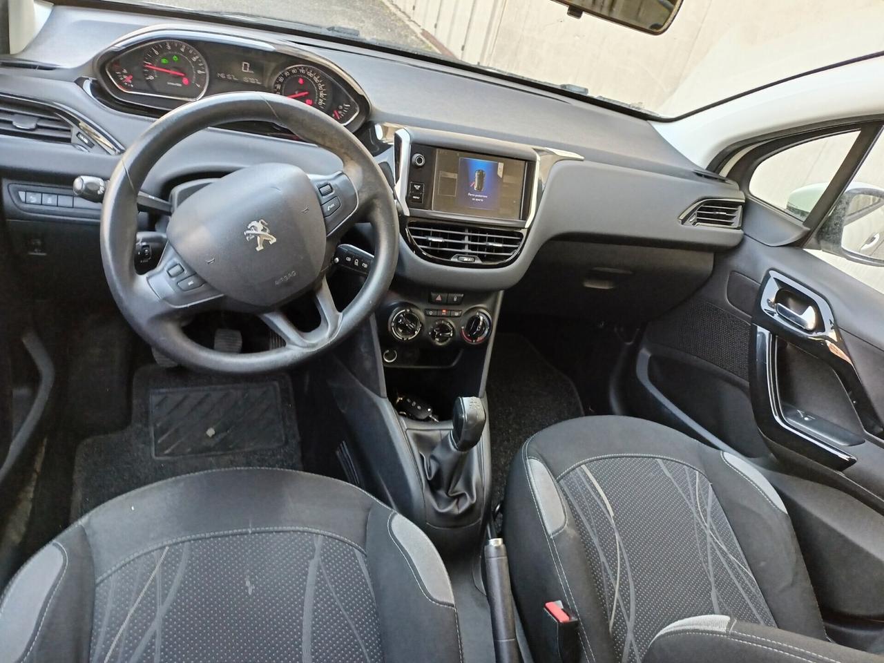 Peugeot 208 1.2 VTi 82 CV 5 porte Access