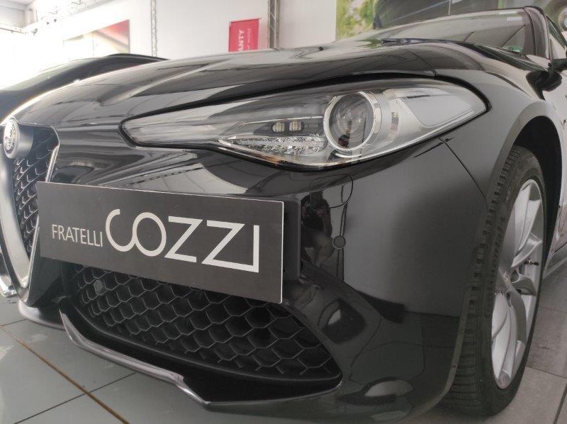 ALFA ROMEO Giulia (2016) - Giulia 2.0 Turbo 280 CV AT8 AWD Q4 Ti