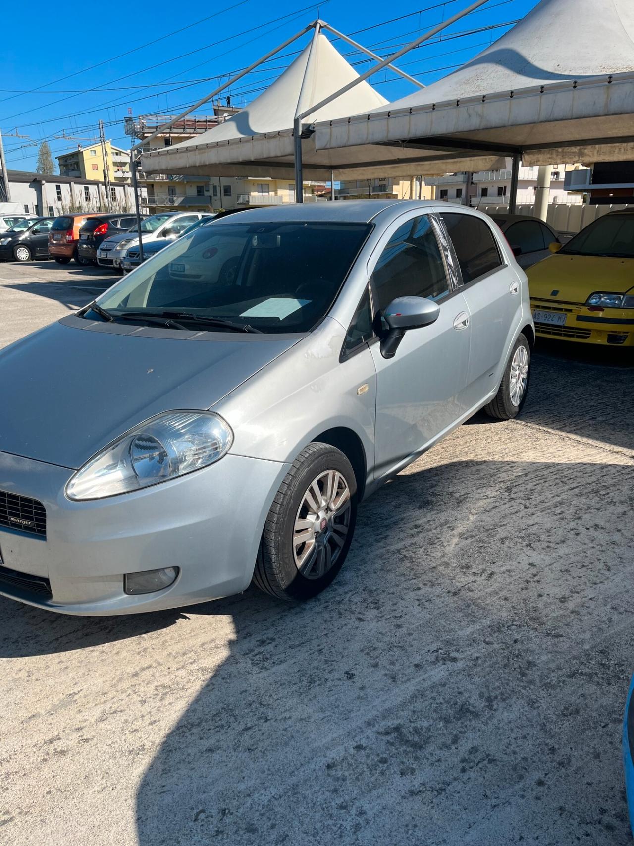 Fiat Grande Punto 1.3 MJT 75 CV 5 porte Dynamic