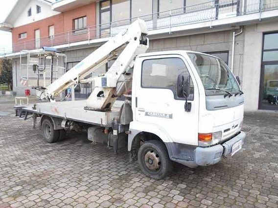 Nissan Cabstar Cabstar-E 110.35 3.0 Tdi PL-RG CESTELLO
