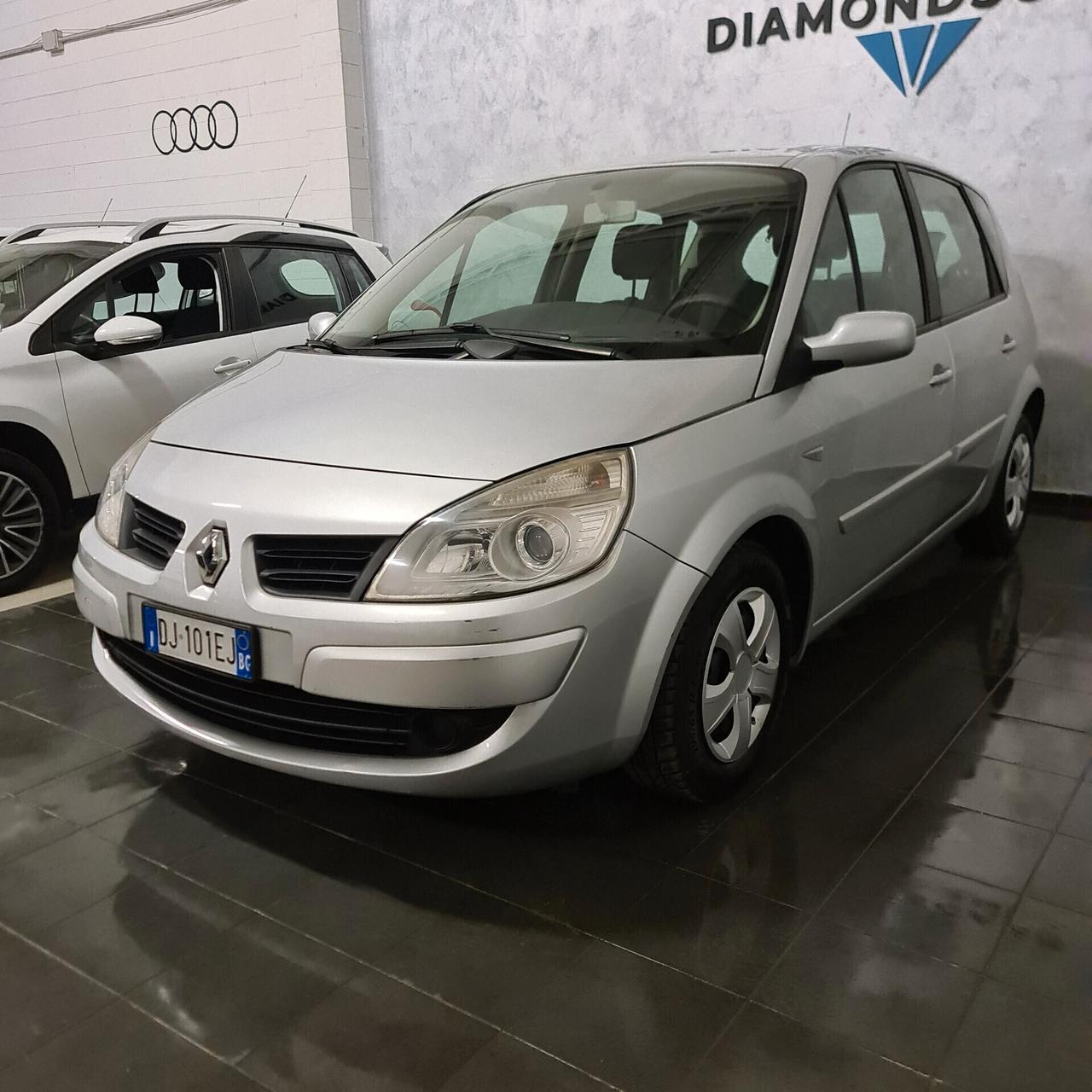 Renault Scenic Scénic 1.6 16V GPL