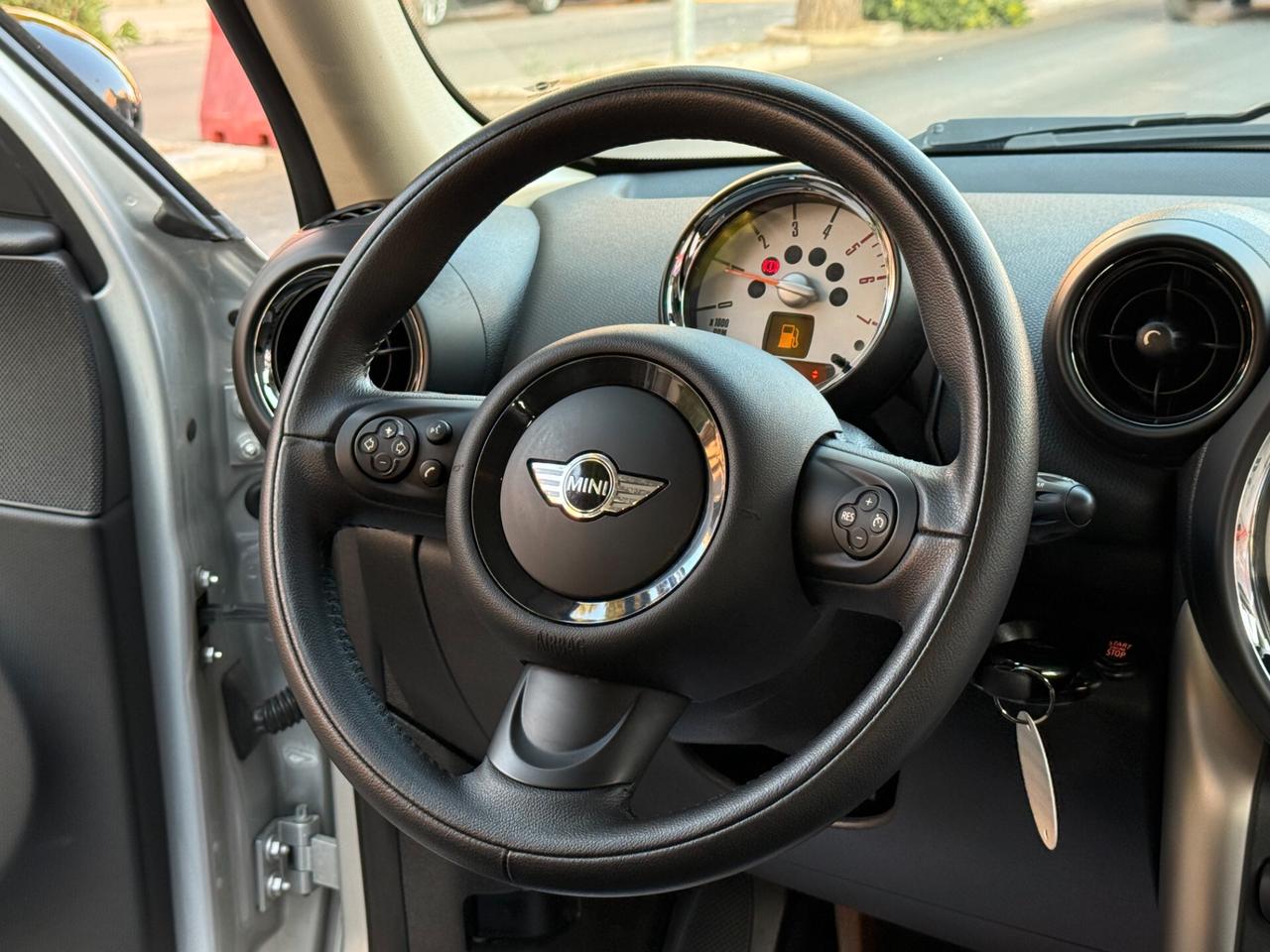 Mini Cooper D 1.6 Countryman *PACK LUCI - 2014