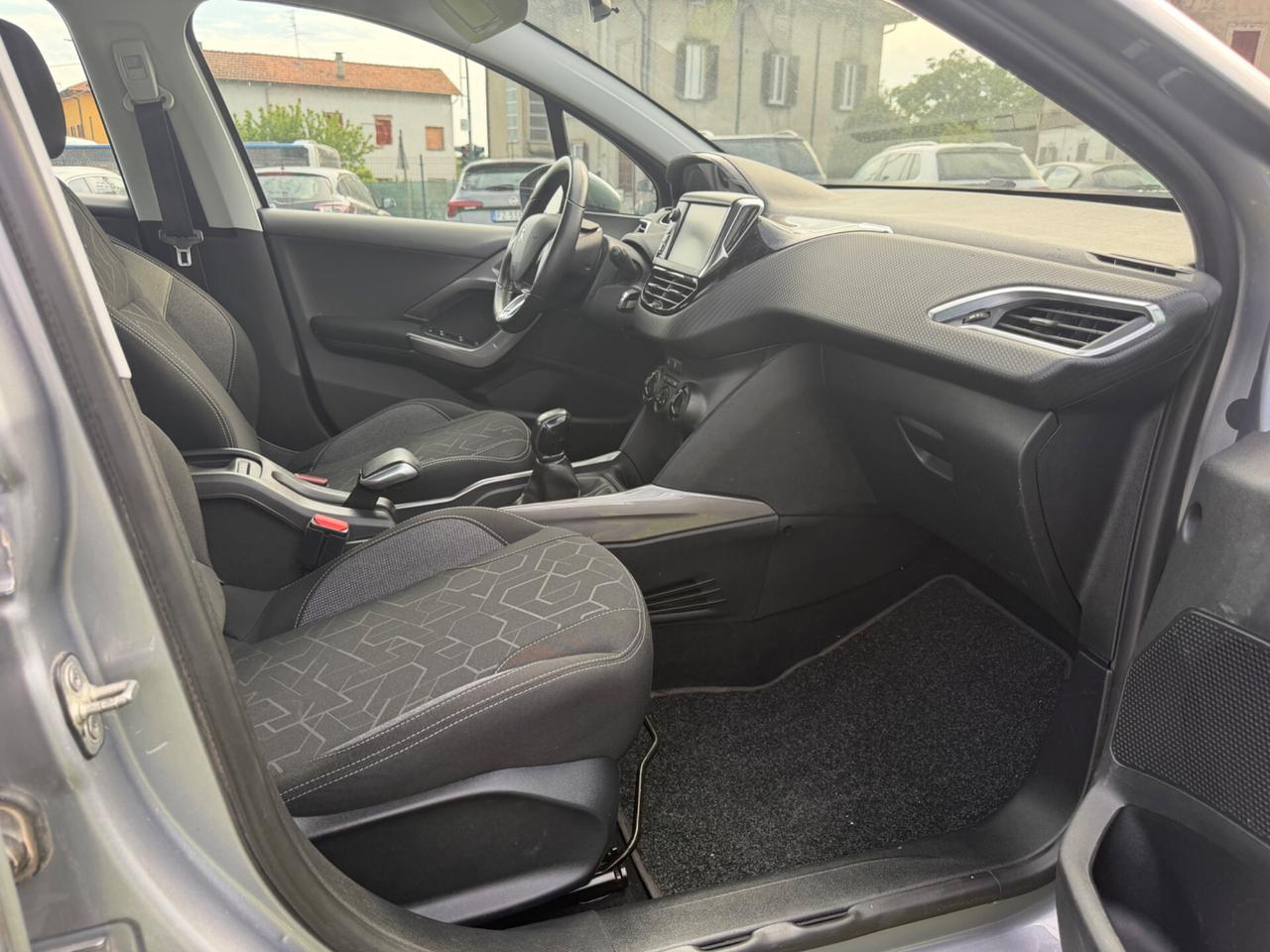 Peugeot 2008 PureTech 82 Allure
