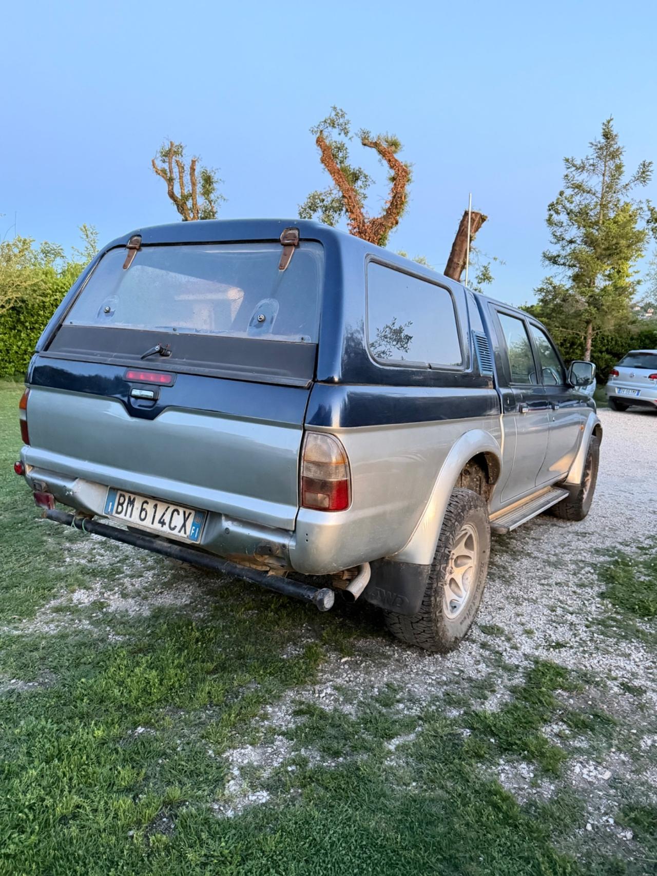 Mitsubishi L200 2.5 TDI 4WD Club Cab Pup. GLS Targ.