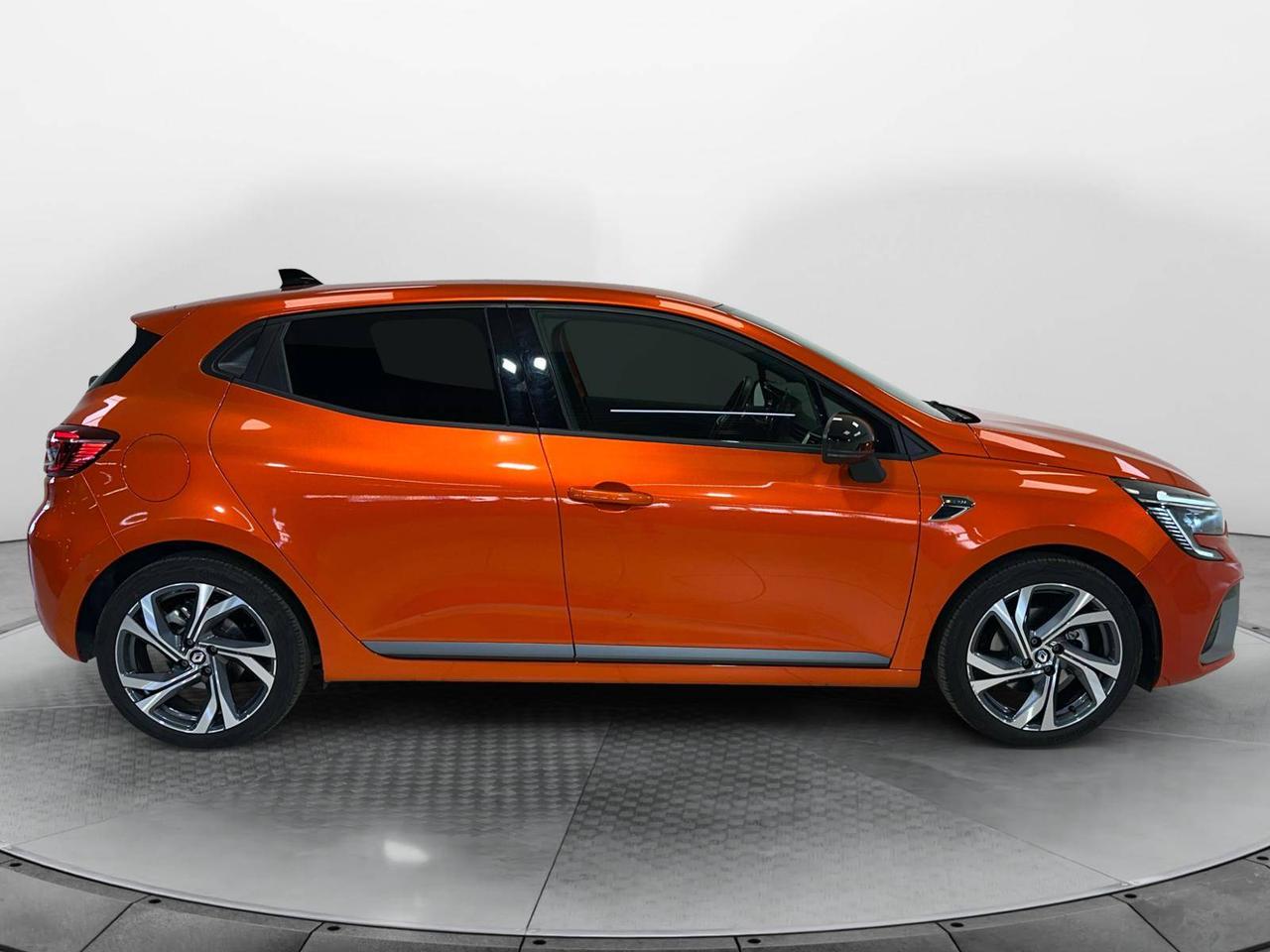 Renault Clio 1.6 E-Tech hybrid R.S. Line 145cv