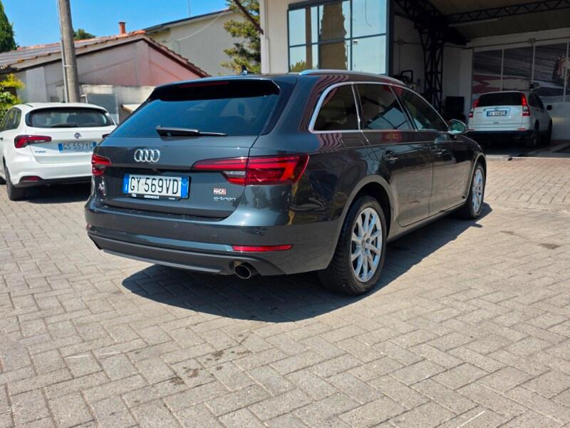 AUDI A4 5ª serie A4 Avant 2.0 TFSI g-tron S li...