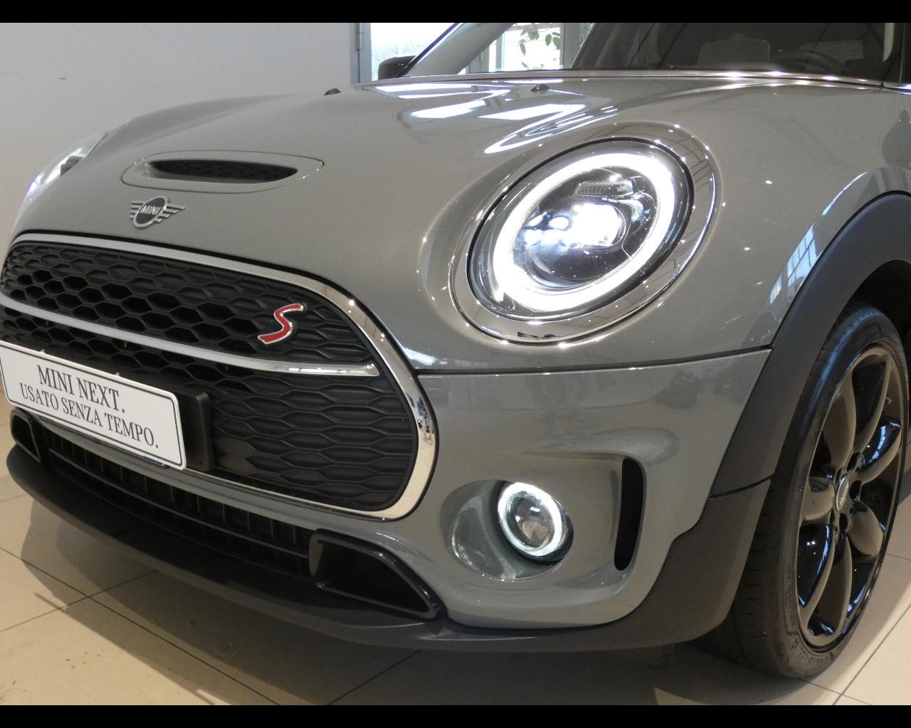 MINI Mini Clubman (F54) - Mini 2.0 Cooper SD Yours Clubman ALL4