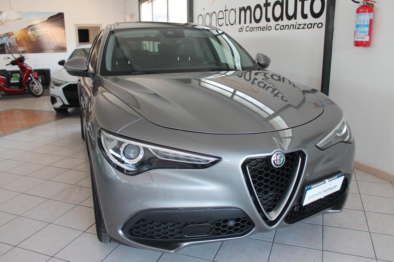 Alfa Romeo Stelvio 2.2 Turbodiesel 160 CV AT8 RWD Sport-Tech