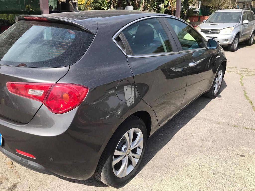 Alfa Romeo Giulietta 1.6 JTDm-2 105 CV Progression