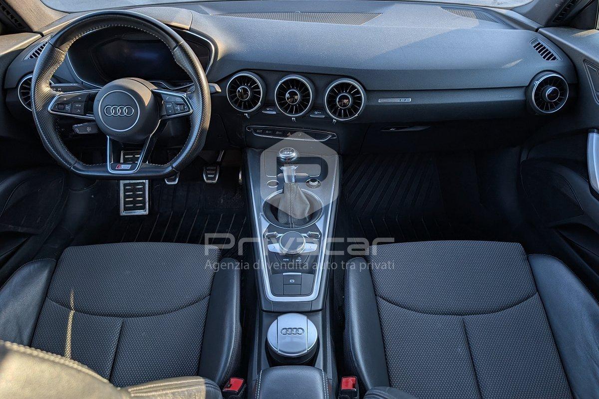 AUDI TT Coupé 2.0 TDI ultra S line