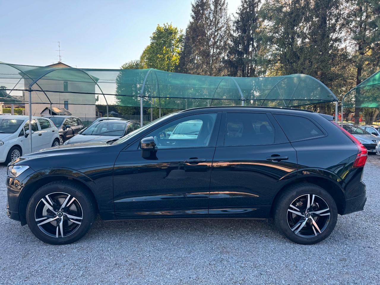 Volvo XC 60 XC60 B5 (d) AWD Geartronic Momentum Pro