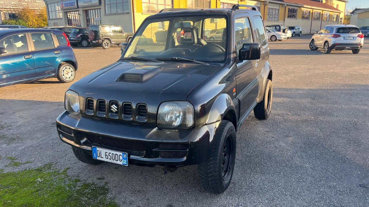Suzuki Jimny 1.5 DDiS cat 4WD JLX VEICOLO PER OPERATORI DEL SETTORE