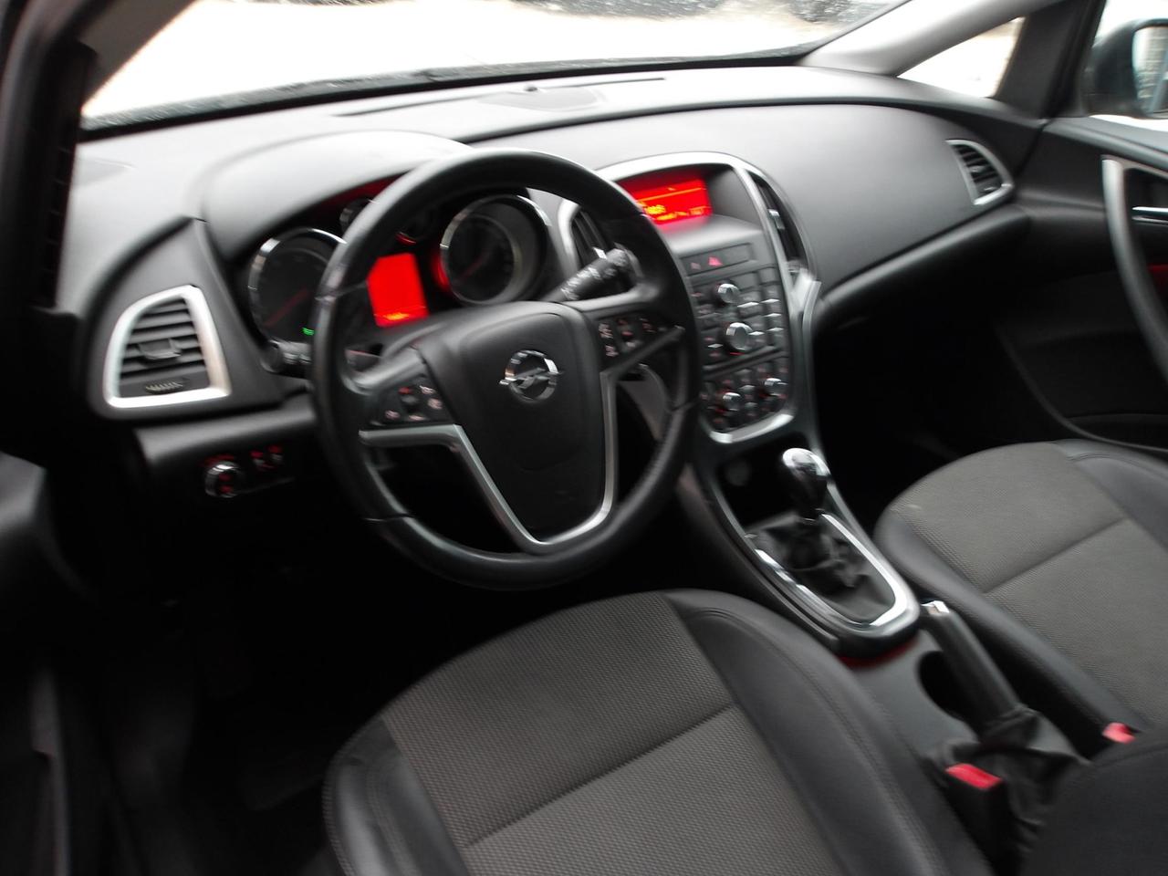 Opel Astra Sports Tourer 1.6 cdti (ecoflex) Cosmo s&s 136cv