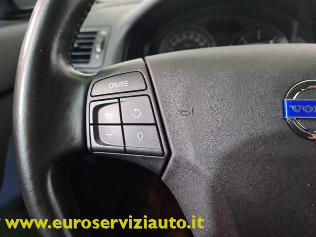 VOLVO V50 V50 2.0d Summum powershift