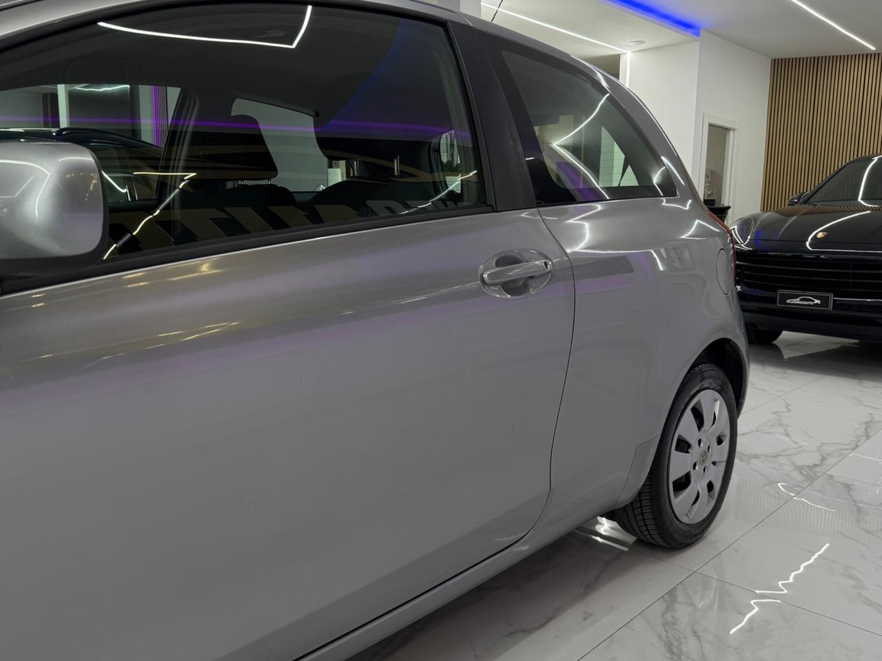 Toyota Yaris 1.0 Full Opt