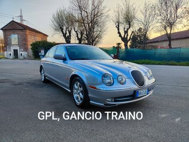 Jaguar S-Type 3.0 V6 benzina GPL