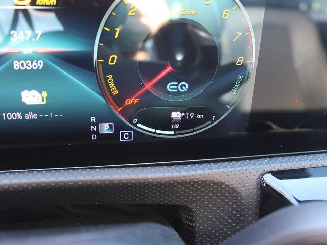MERCEDES-BENZ A 250 e hybrid EQ Sport