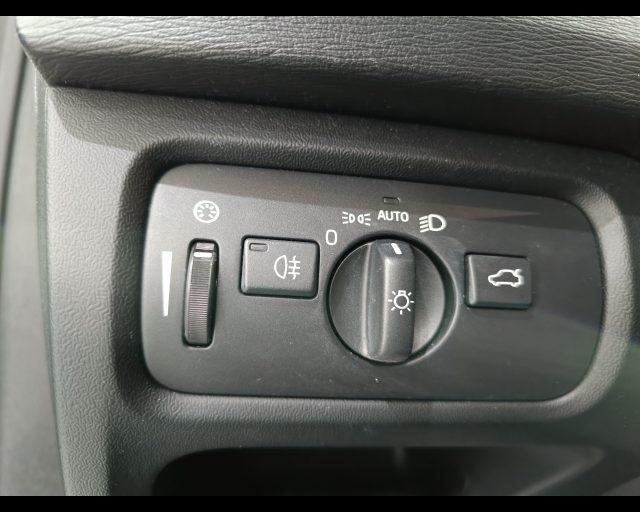 VOLVO V40 D2 Kinetic